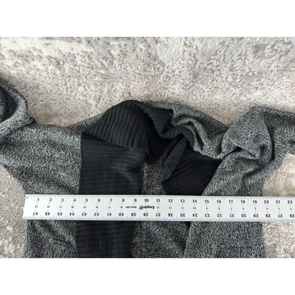 AB Studio Size M OpenFront Casual Sweater Gray Black Long Sleeve Outdoor - Picture 4 of 8